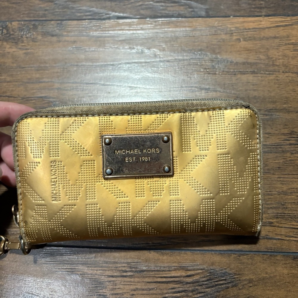 Michael Kors Jet Set Metallic Monogram Zip-Around Wallet Gold Leather